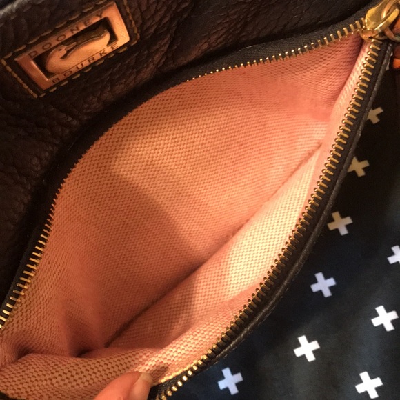 Dooney & Bourke crossbody - Picture 11 of 16